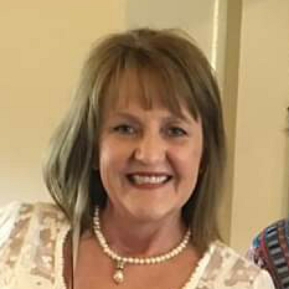 Meet your Posher, Brenda